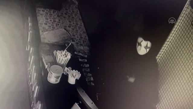 Maskeli 2 hırsız 200 saatlik kamera kaydı incelenerek yakalandı