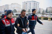 TÜFEKLE POLİSİ YARALAYAN KABLO HIRSIZI, ADLİYEYE SEVK EDİLDİ