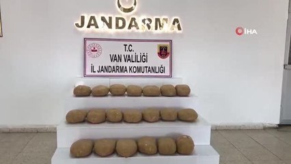 Van-İran sınırında 100 kilo toz esrar ele geçirildi
