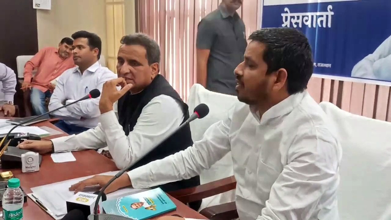 भाजपा में 15 टुकड़े, सभी प्रदेश में बनकर घूम रहे मुख्यमंत्री...!
