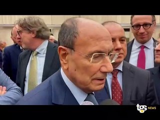 Tải video: Autonomia differenziata, critiche su Palazzo d'Orleans