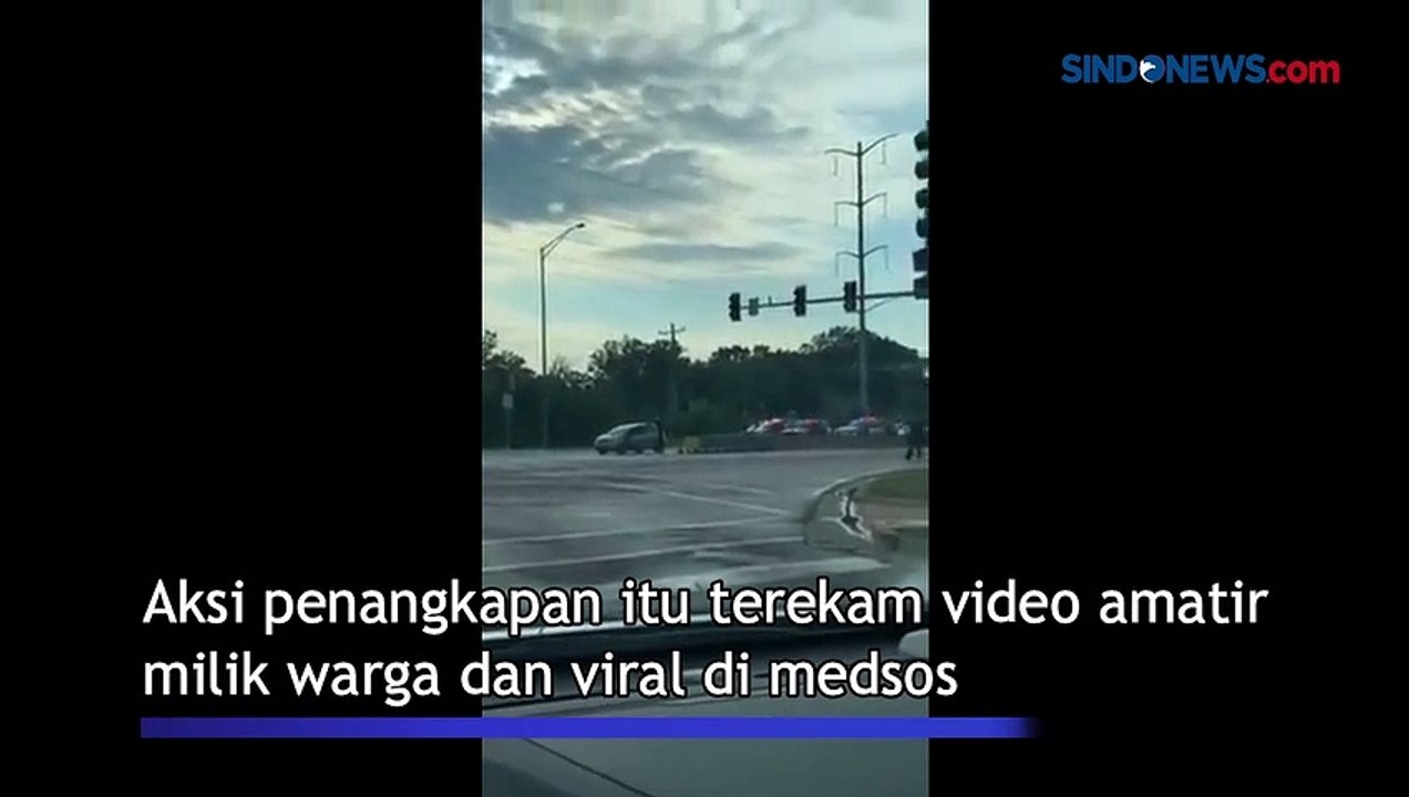Pelaku Penembakan saat Parade Kemerdekaan Amerika Ditangkap, Videonya Viral
