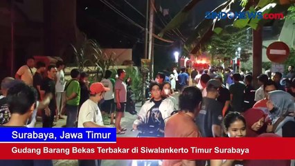 Gudang Barang Bekas Terbakar di Siwalankerto Timur Surabaya