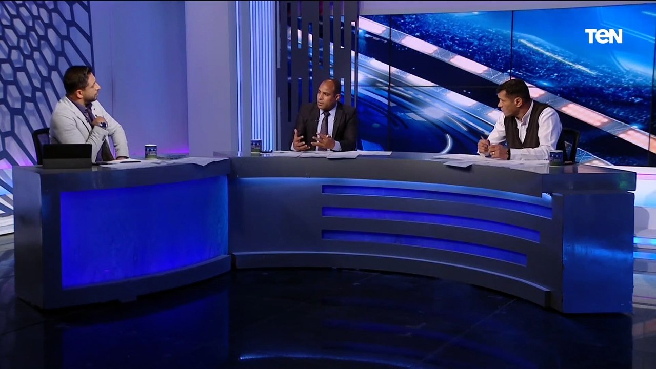 أبو المجد مصطفى يوضح رأيه الفني في فوز الأهلي على القطن الكاميروني