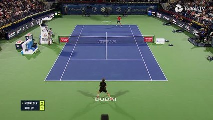 Medvedev lands third tournament in a row with Dubai victory
