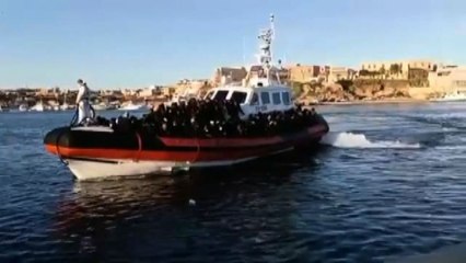 Ancora sbarchi a Lampedusa, hotspot sovraffollato