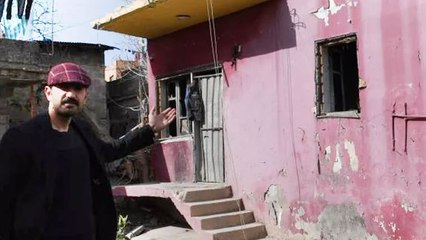 Mersin Tarsus'taki gizemli ev satışa çıkarıldı