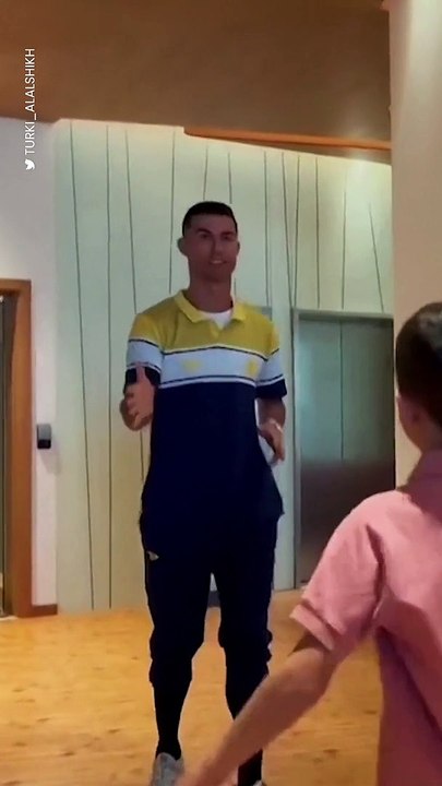 Ronaldo'dan depremzedelere yardım
