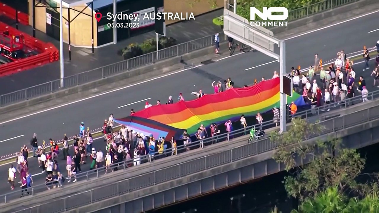 WorldPride in Australien: 50.000 auf der Sydney Harbour Bridge
