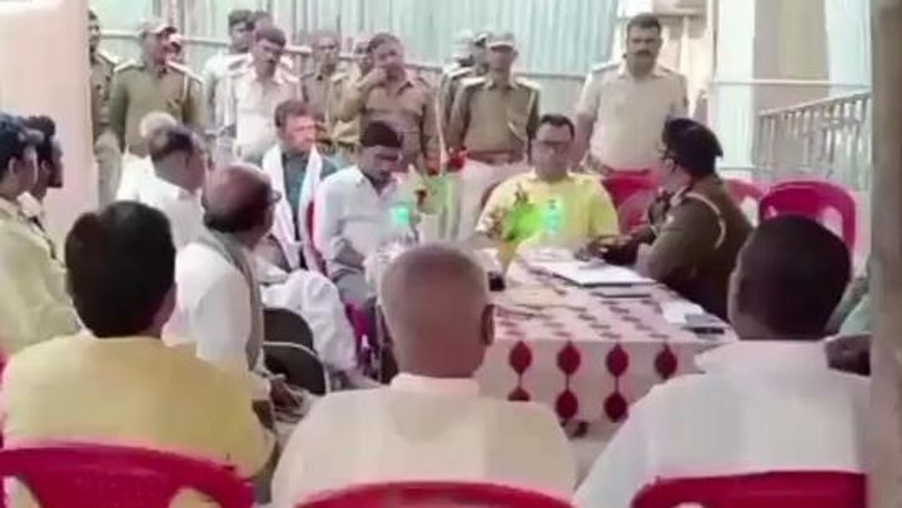 अररिया: जोकीहाट थाना परिसर में होली और शब ए बरात को लेकर शांति समिति की बैठक