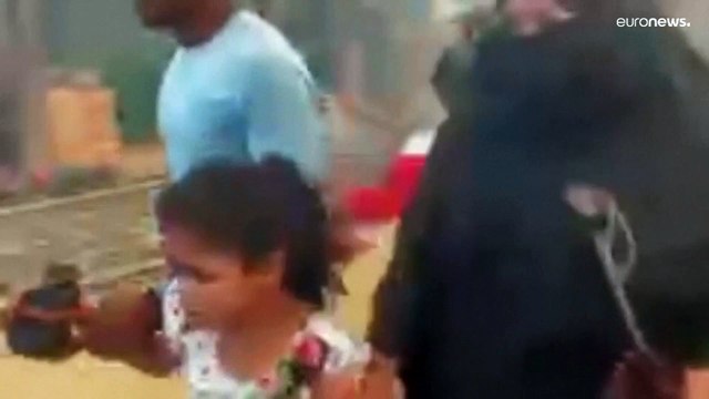 شاهد: اندلاع حريق ضخم في أحد مخيمات مسلمي الروهينغا في بنغلاديش
