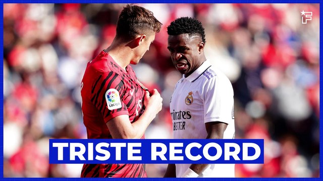 JT Foot Mercato : la planète foot rend hommage au recordman Kylian Mbappé