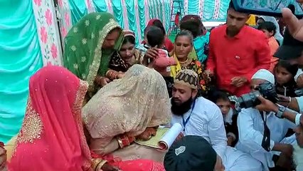 सामूहिक निकाह सम्मेलन में एक हुए 26 जोड़े तो बदला माहौल