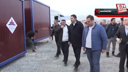 Murat Kurum, İslahiye'de geçici barınma alanlarını inceledi