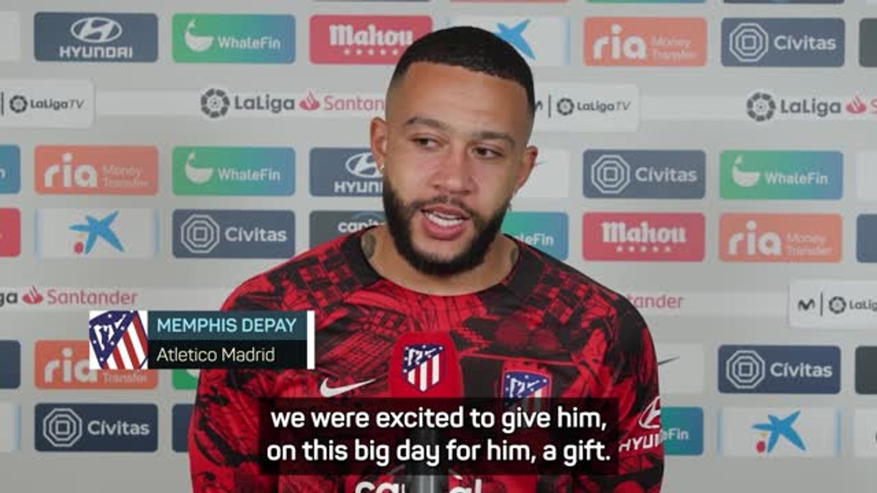 Depay dedicates double delight to record-breaking Simeone
