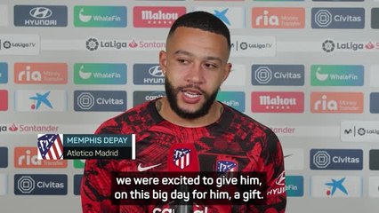 Depay dedicates double delight to record-breaking Simeone