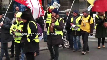 Vîgî Média. Les mainstream sont le virus. Paris/France - 04 Mars 2023