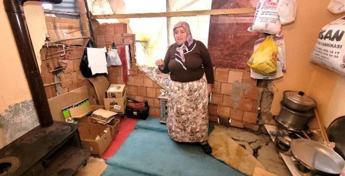 TRABZON'DA HEYELANDA HASAR GÖREN EVDEKİ ÇATLAKLAR KAHRAMANMARAŞ DEPREMİNDE BÜYÜDÜ