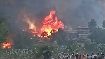 Fire tears through Bangladesh refugee camp