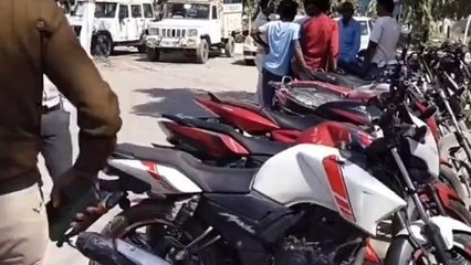समस्तीपुर: लूट के दर्जनों बाइक को बरामद कर पुलिस ने लोगों को लौटाया, हो रही सराहना