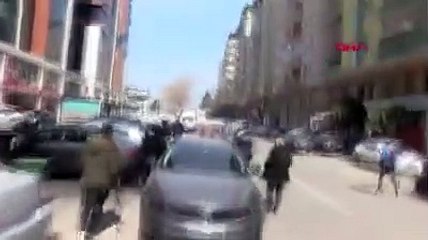 Yıkım sırasında bina çöktü! O anlar kamerada