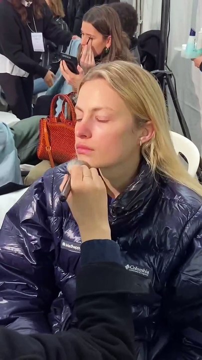 FASHION WEEK Ongles naturels : ce combo de vernis offre une manucure parfaite en moins de 3 minutes