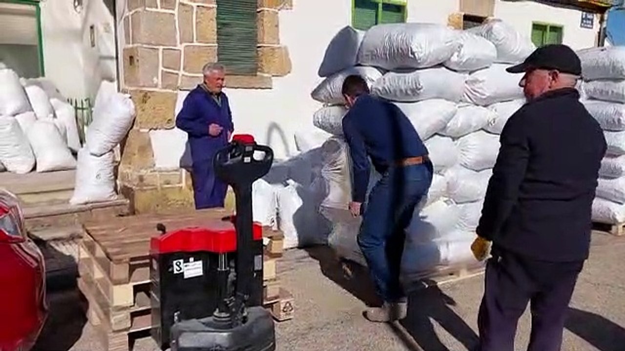 Párkinson Soria envía las primeras toneladas de corchos a la planta de reciclaje