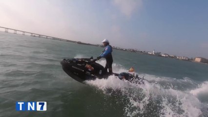 tn7-llega-a-costa-rica-explorador-español-que-da-la-vuelta-al-mundo-en-moto-acuatica-060323