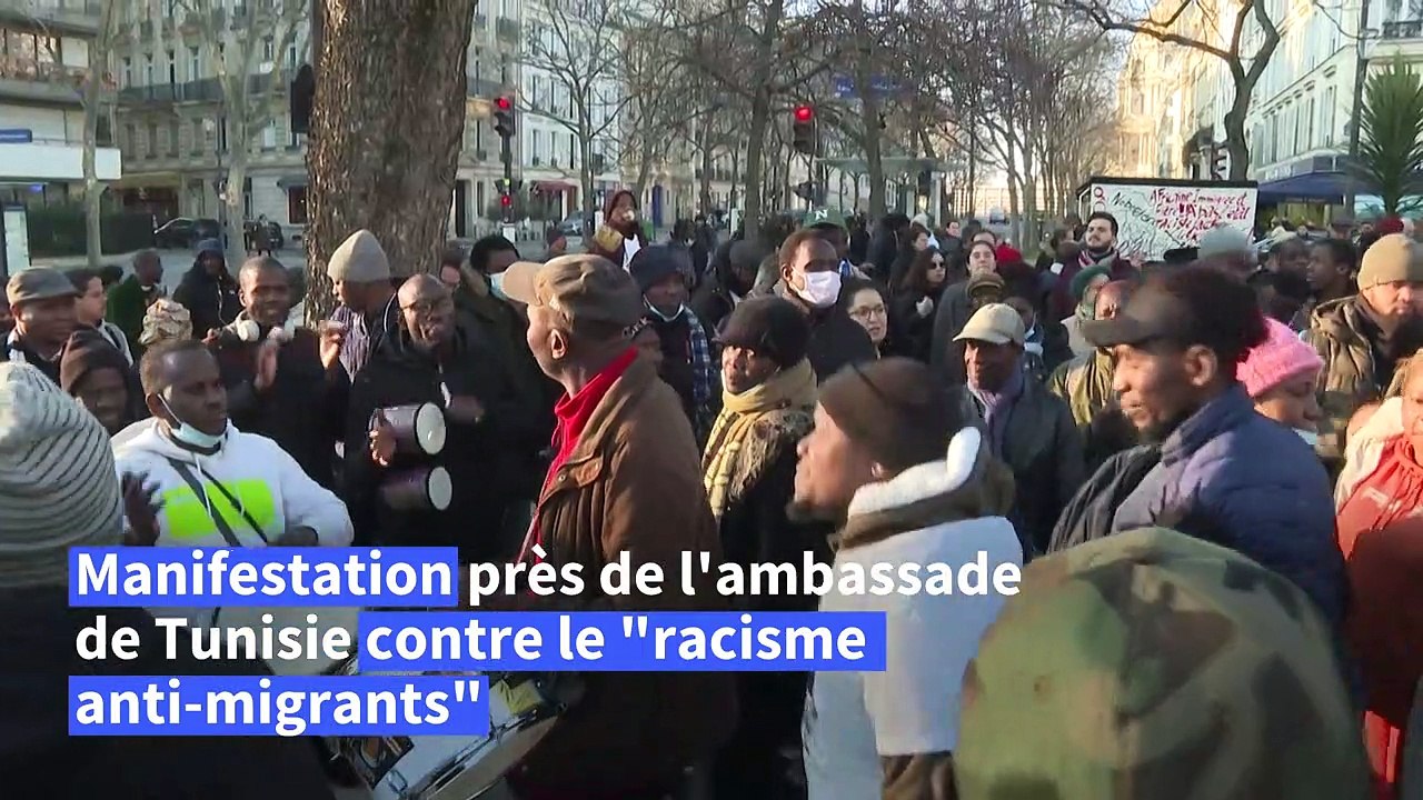 Paris: manifestation devant l'ambassade de Tunisie contre le "racisme anti-migrants"