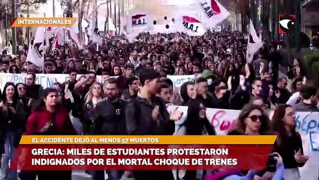 Grecia: Miles de estudiantes protestaron indignados por el mortal choque de trenes