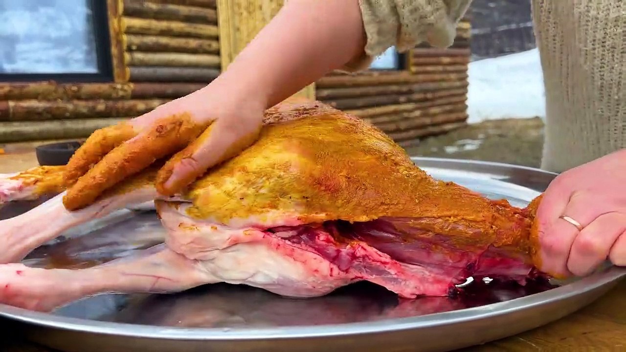 Wonderful Azerbaijani Pilaf Inside a Big Lamb! Classic Azerbaijani Cuisine in a Faraway Village!