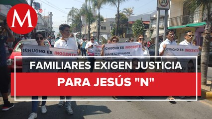 En Veracruz, esposo de presunta feminicida es encarcelado; familiares exigen su liberación