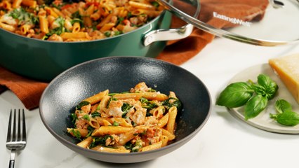 How to Make One-Skillet Cheesy Ground Chicken Pasta