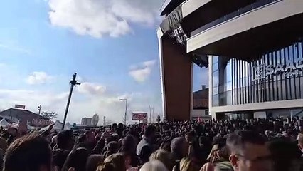 Ne hallere düştüler! Saadet Partisi'ne 28 Şubat'ın simgesi İzmir Marşı'nı dinlettiler