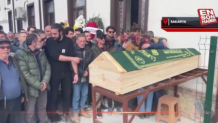 Artvin'de çığ altında yaşamını yitiren dağcının cenazesi, toprağa verildi