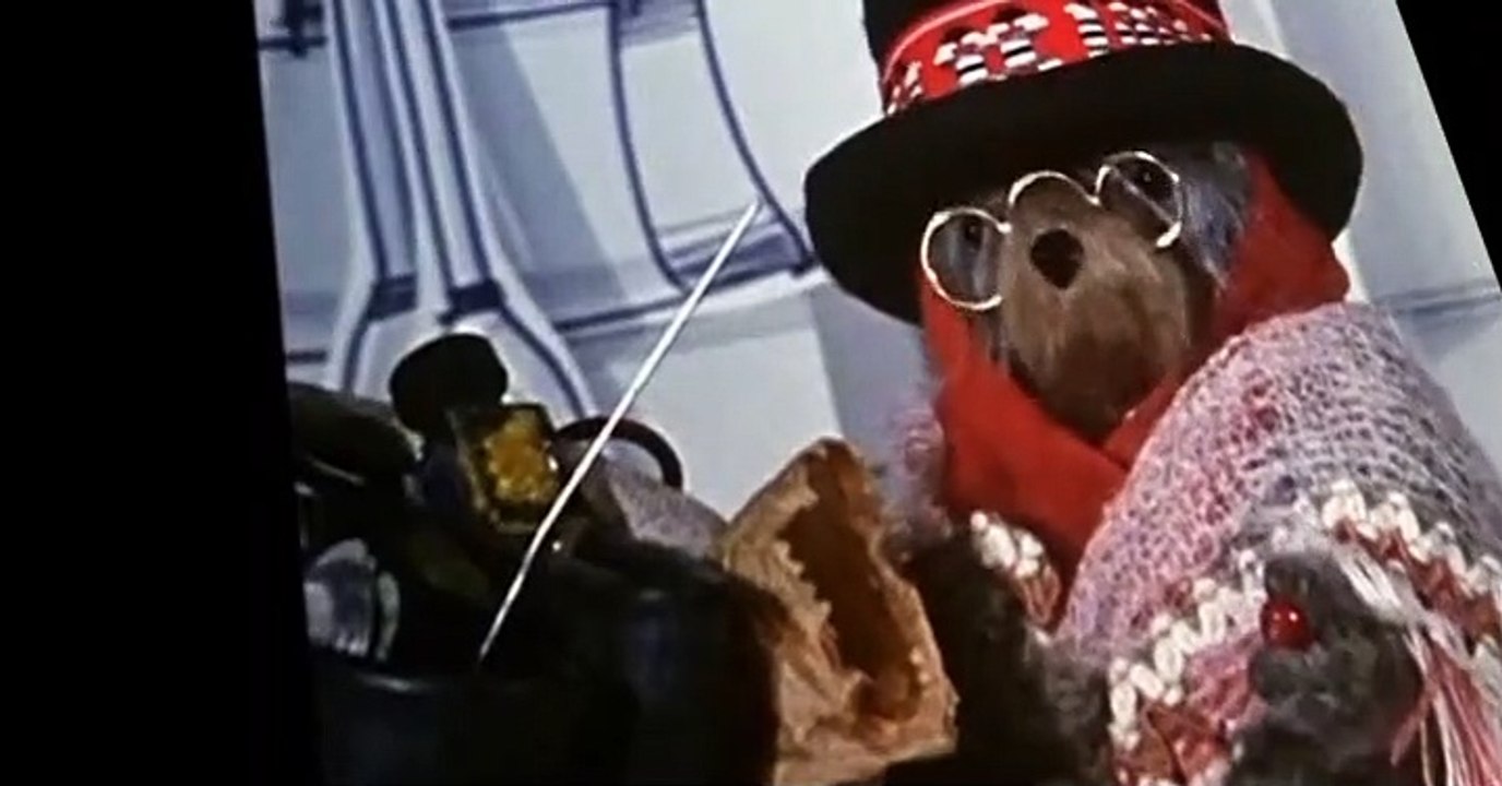 Paddington Tv Series Paddington Tv Series E056 Comings and Goings at No.32