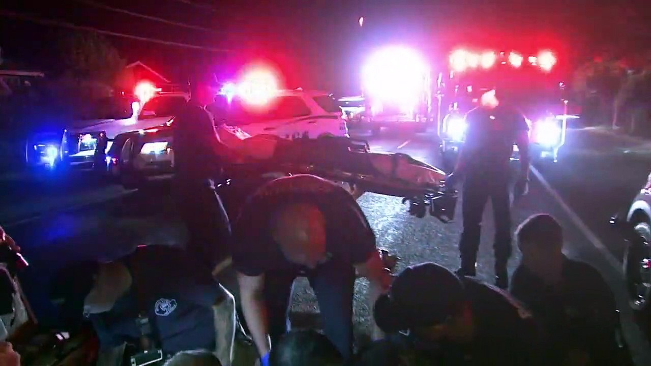 Cops - Se32 - Ep24 - Breathing Fire HD Watch