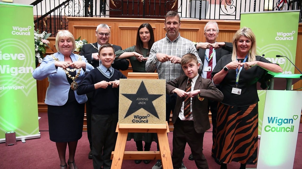 Joining Jack recieves a star