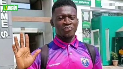 Murió jugador Moustapha Sylla tras desmayarse en pleno partido de Costa de Marfil