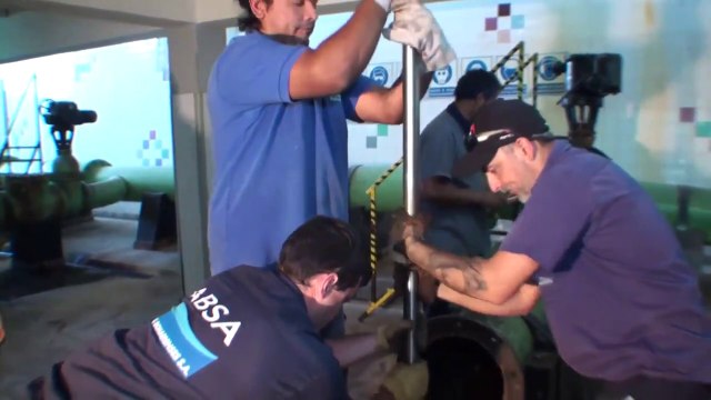 2 de 5.Montaje de Bomba de 4 Etapas y 750m3/h en Cisterna de Agua Potable.Ensenada , Pcia Bs As.