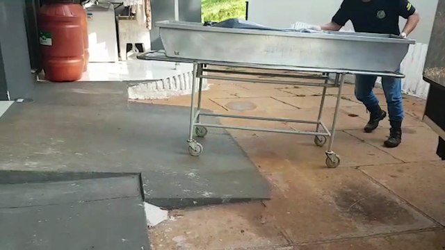 Corpo de vítima de queda chega ao IML de Cascavel