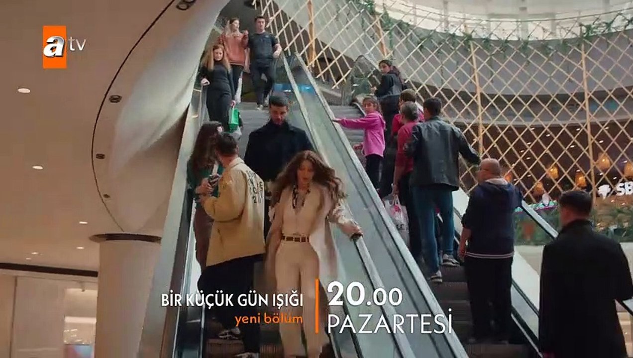 Bir Küçük Gün Işığı 25. Bölüm Fragmanı _ ''Anneni sen öldürdün!''