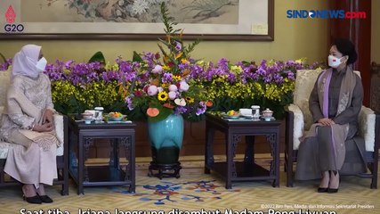 Momen Keakraban Iriana Jokowi dengan Madam Peng Liyuan saat Minum Teh