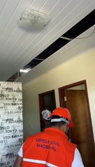 Explosão em depósito destrói parcialmente teto de residência