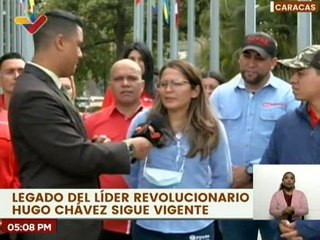 Download Video: Trabajadores de PDVSA Gas Comunal rinden homenaje al Comandante Chávez en el cuartel de la montaña