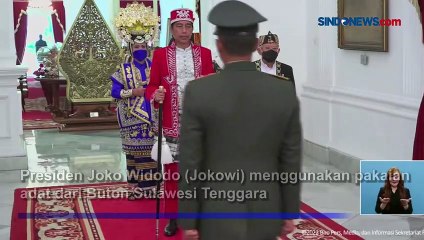 Jadi Inspektur Upacara, Presiden Jokowi Pakai Baju Dolomani