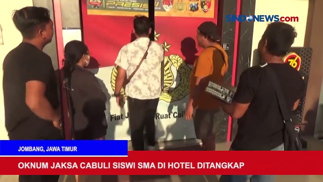 24 Orang Tewas Akibat Bom di Masjid Afghanistan dan Masalah Parkir Purnawirawan TNI Tewas Ditusuk