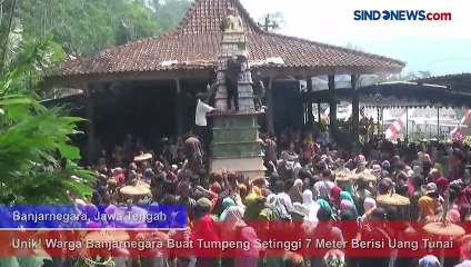 Unik! Warga Banjarnegara Buat Tumpeng Setinggi 7 Meter Berisi Uang Tunai