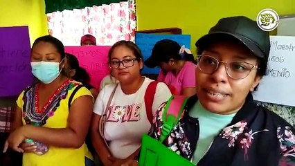 Con protesta pacífica exigen maestra de base en kínder de Coatzacoalcos