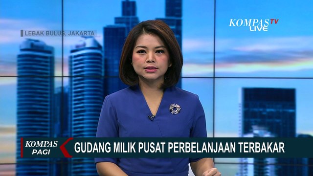 Kebakaran Gudang di Lebak Bulus, 11 Unit Mobil Pemadam Kebakaran Dikerahkan!